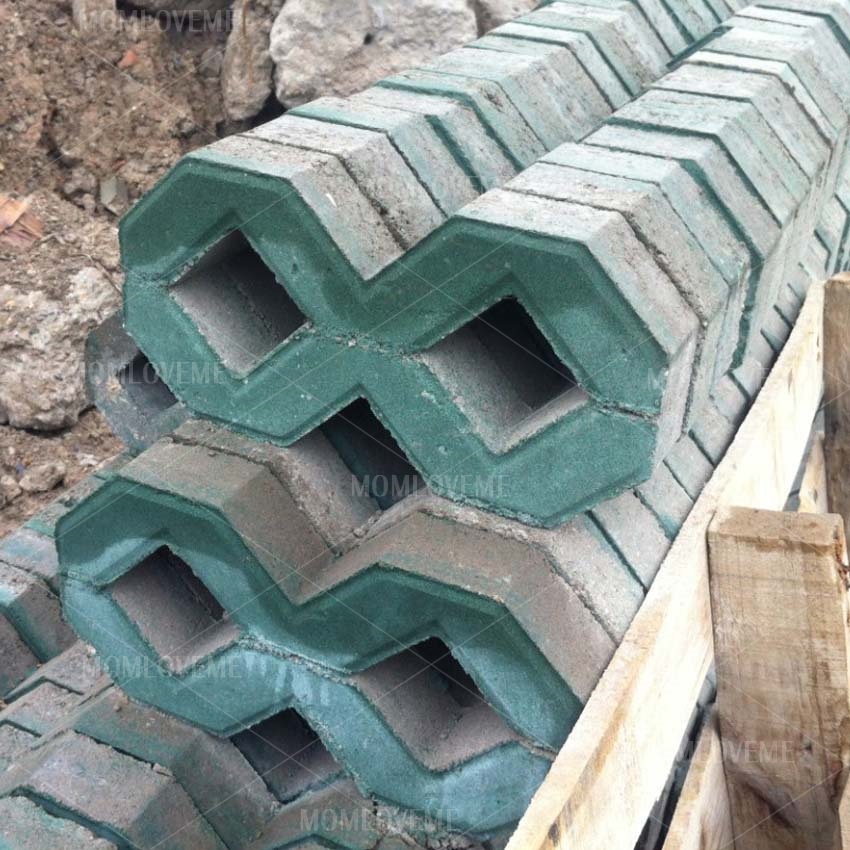 แม่พิมพ์บล็อคคอนกรีต ลาย8เหลี่ยม ขนาด 40x20x8 cm