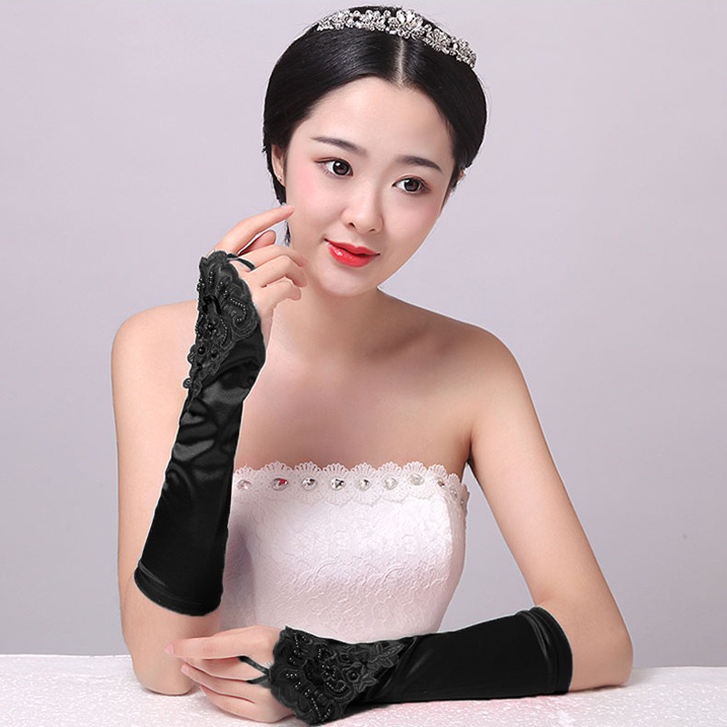 ถุงมือออกงาน สีดำ แบบยาว black glove