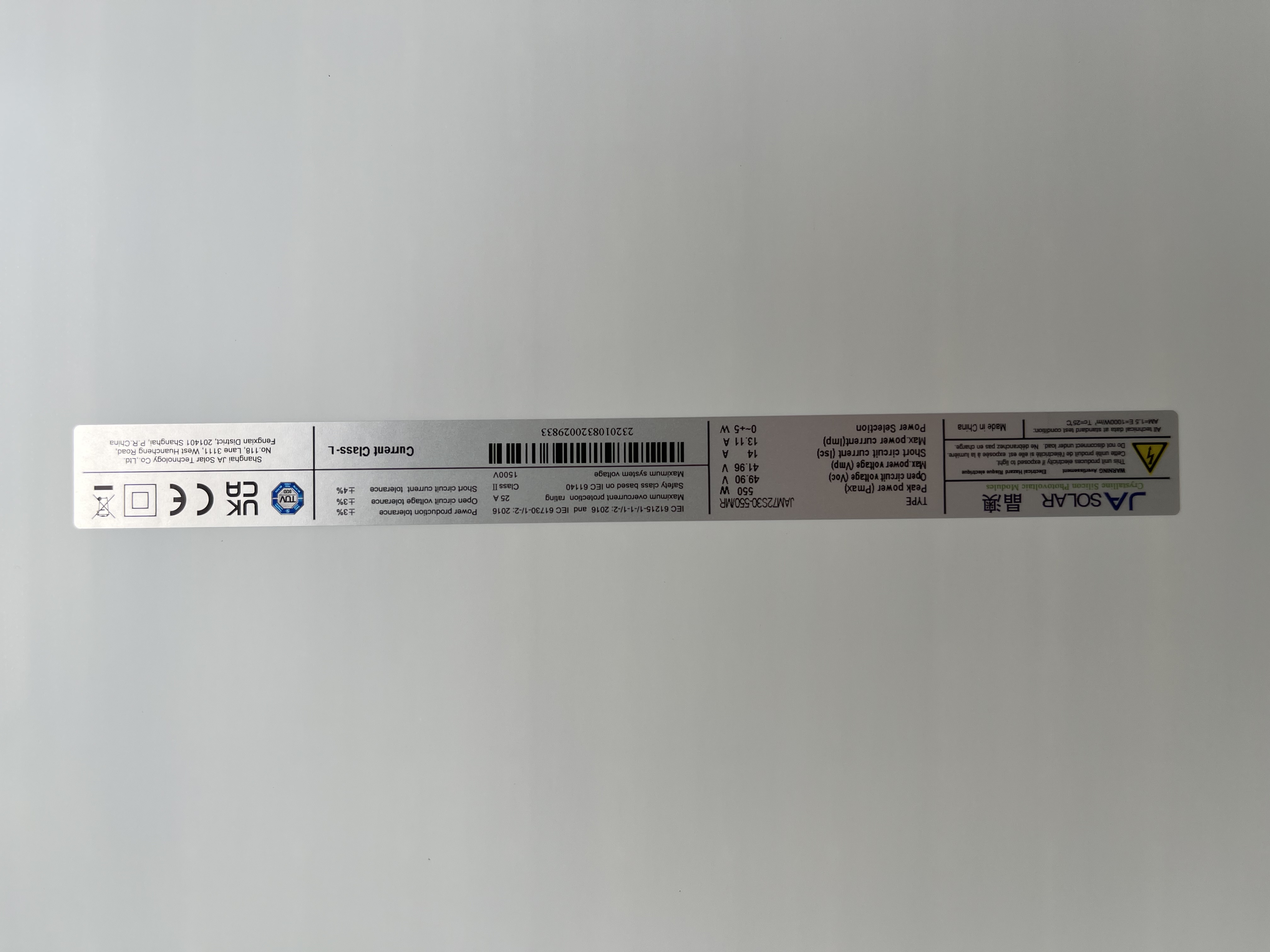 แผงโซล่าเซลล์ solar mono half ขนาด 550W แบรนด์ JASolar