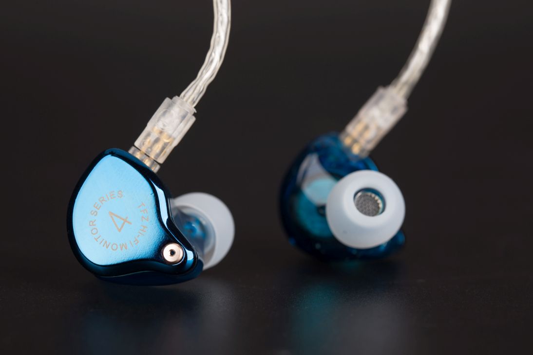 ขายหูฟัง TFZ Series 4 หูฟังแบบไดรเวอร์ Graphene 12mm เสียงร้องหวานขึ้น