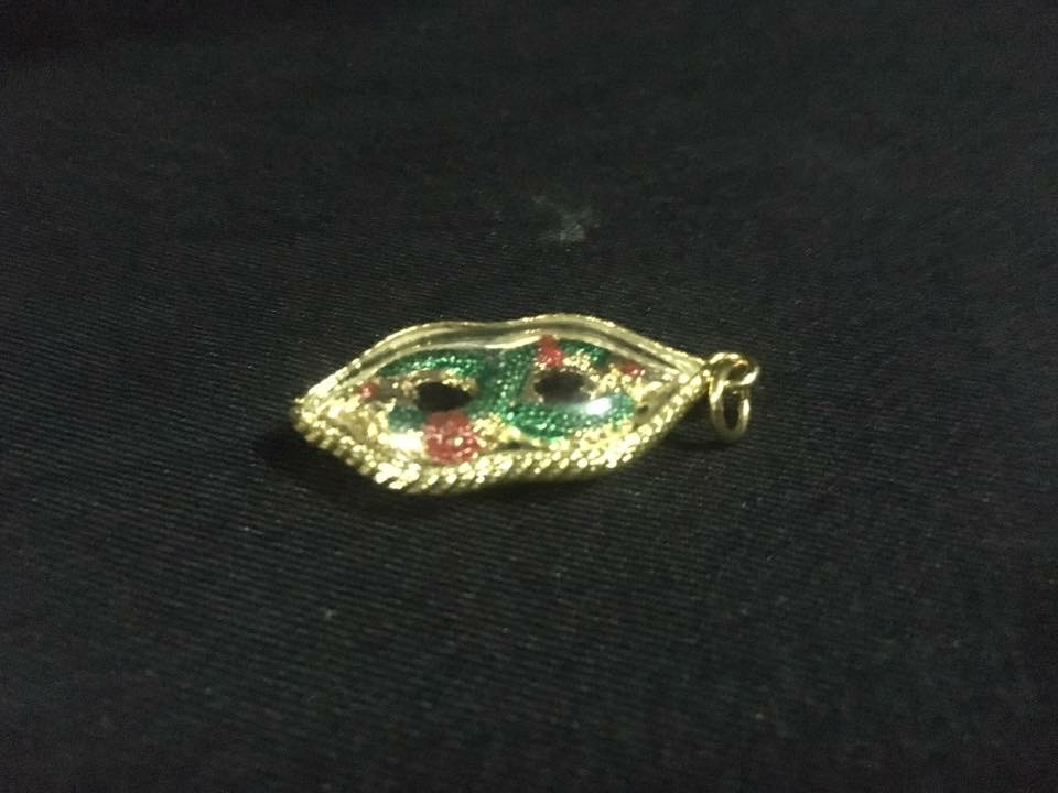 จี้พญานาคกินหางกรอบทอง