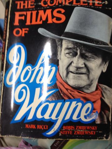 The complete films of JOHN WAYNE 0 กก.