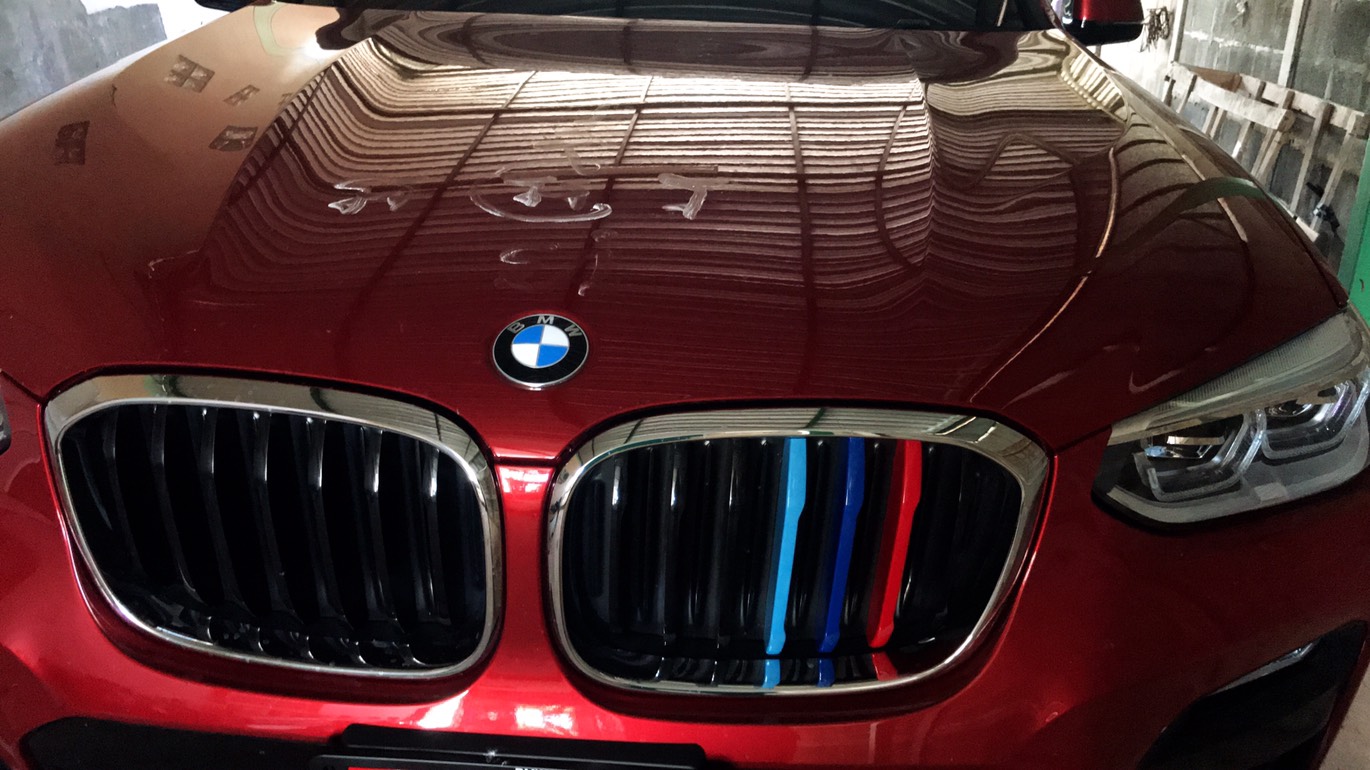 แถบสีพลาสติก M ติดกระจังหน้า บีเอ็มดับเบิ้ลยู X3 ( G01 ) , X4 ( G02)