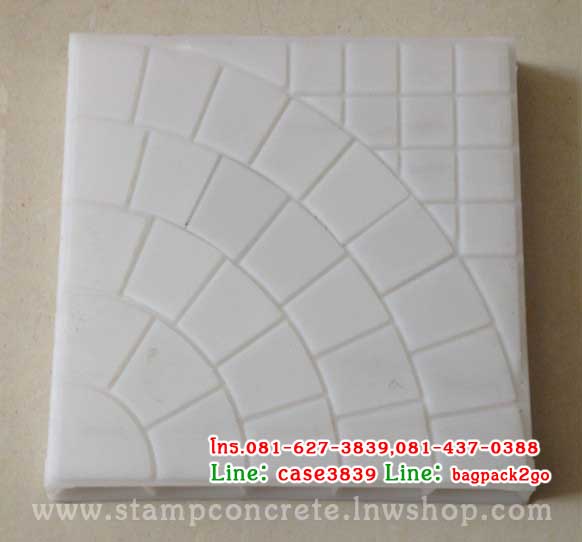 แม่พิมพ์บล็อคคอนกรีต ลายเบญมาศ ขนาด 25x25x4 cm