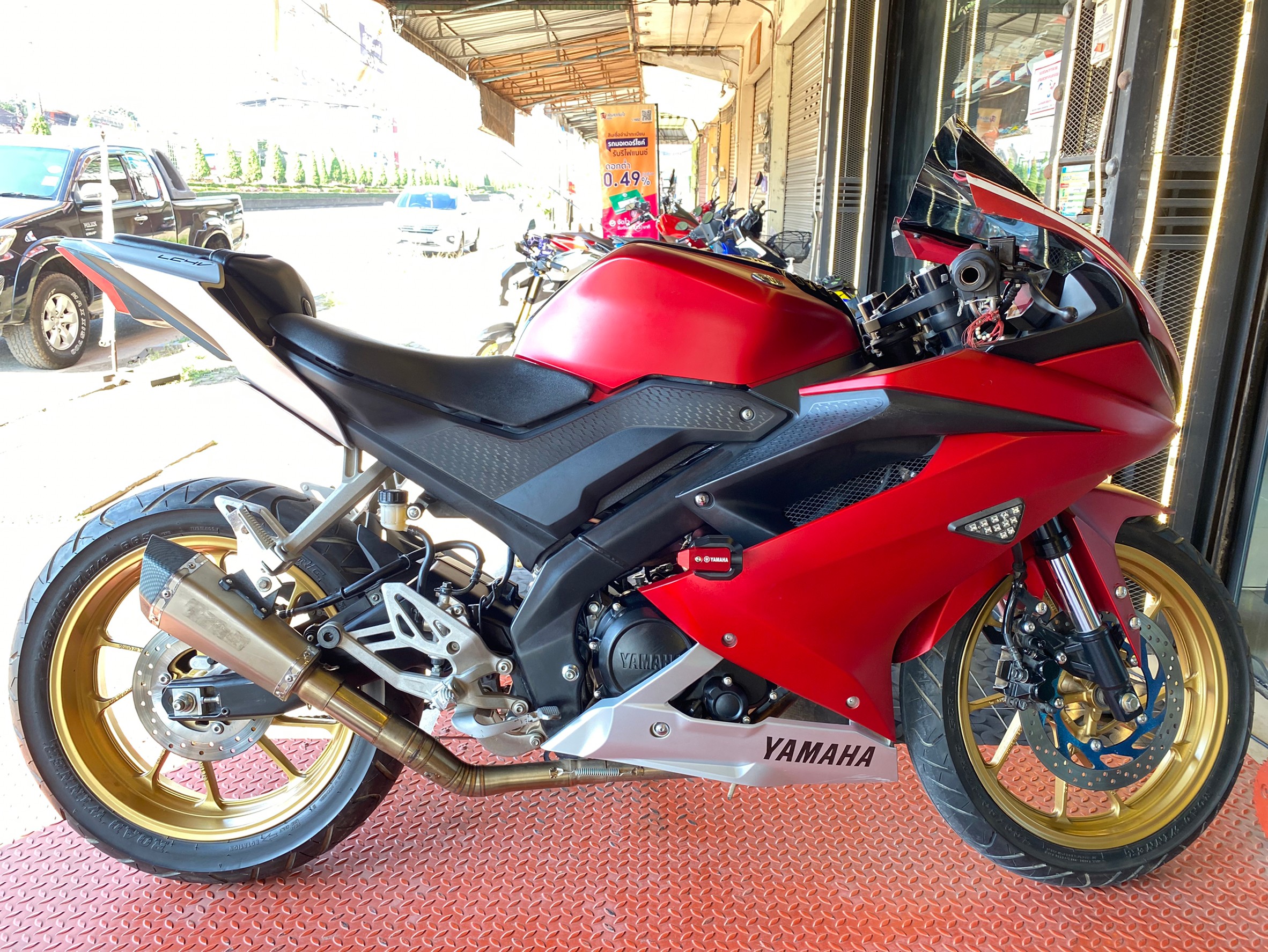 กันล้มข้างเครื่อง YAMAHA R15 V3 ปี2017-2020 งานCNCแข็งแรงทนทาน