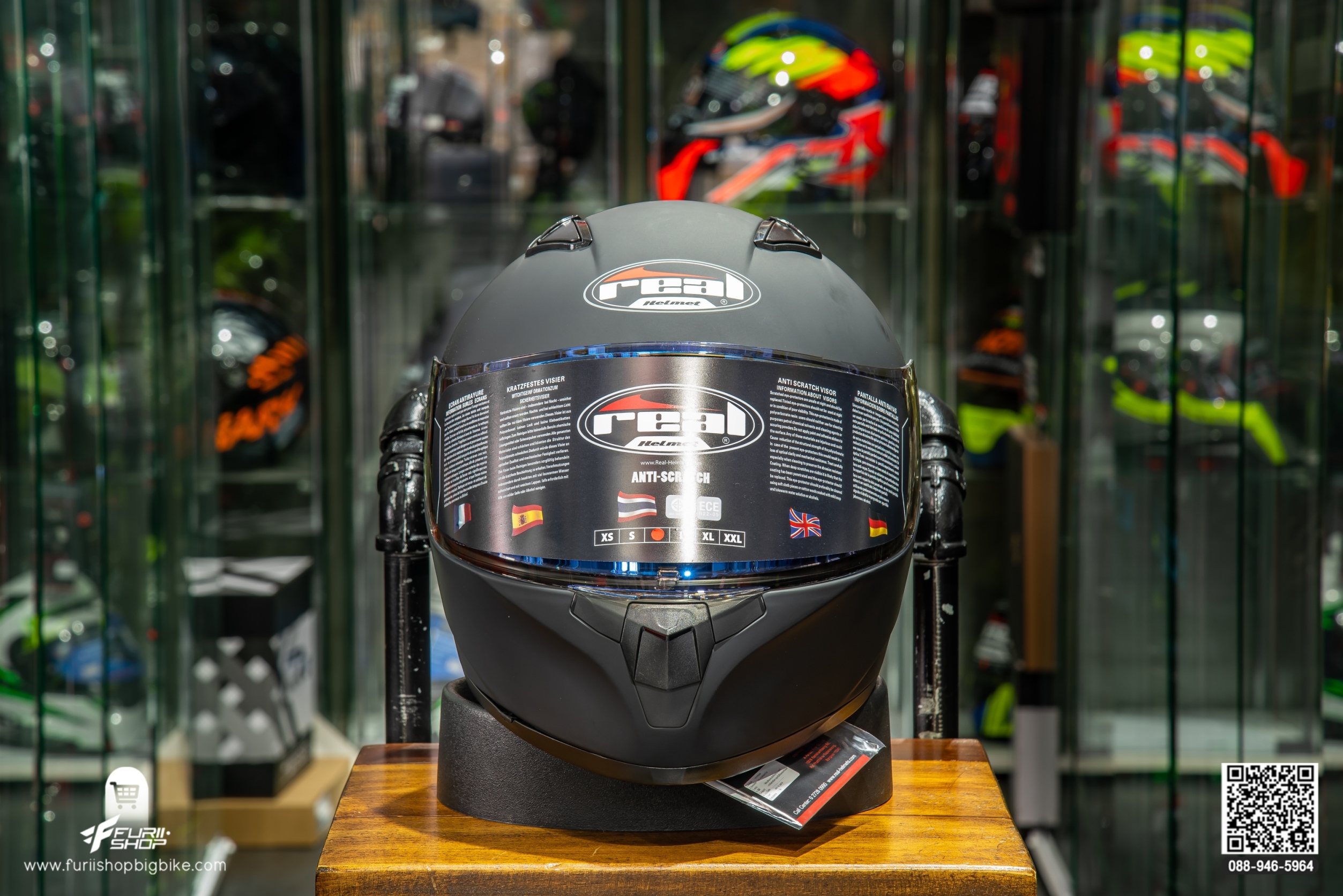 หมวกกันน็อค REAL RAPTOR STRATOS ดำด้าน