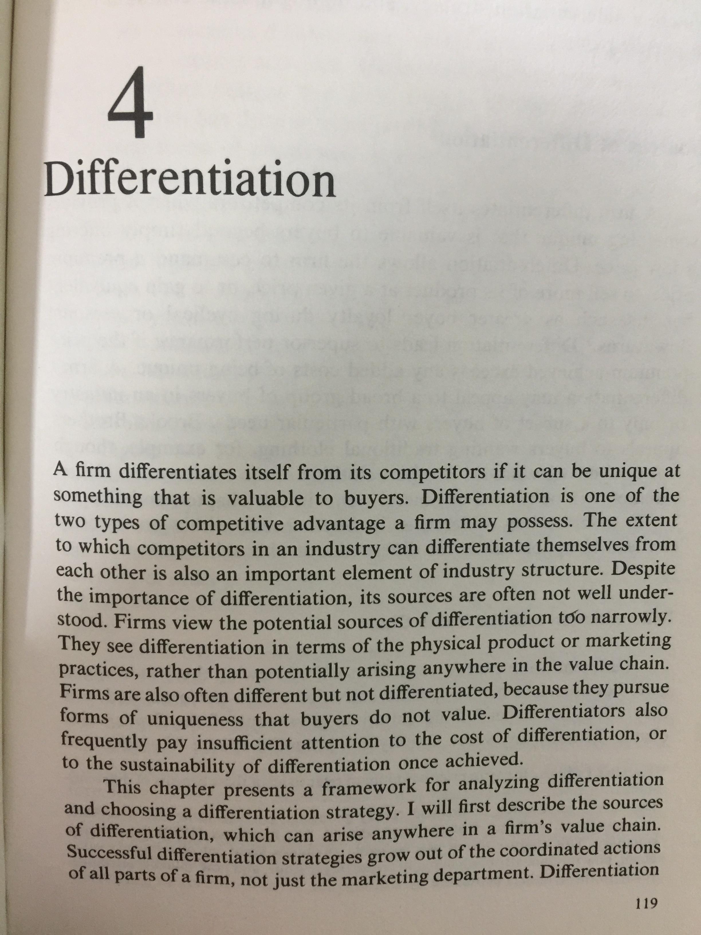 COMPLETITIVE ADVANTAGE. creating and sustaining superior performance ผู้เขียน Michael E.Porter 0 กก.