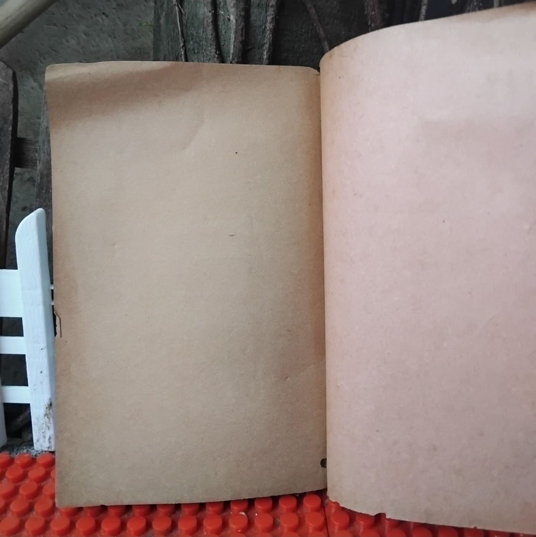 เอกสารคำแนะนำเรื่องการป้องกันภัยทางอากาศ โดย กระทรวงกลาโหมและเทศบาลนครธนบุรี ปี2481