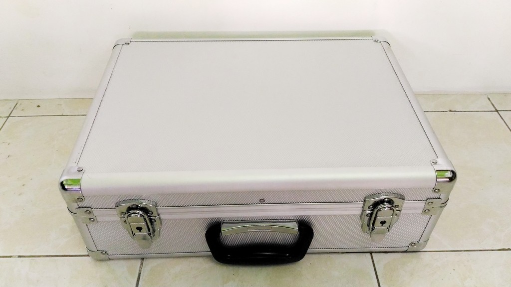 กล่องอลูมิเนียม 32x44x14