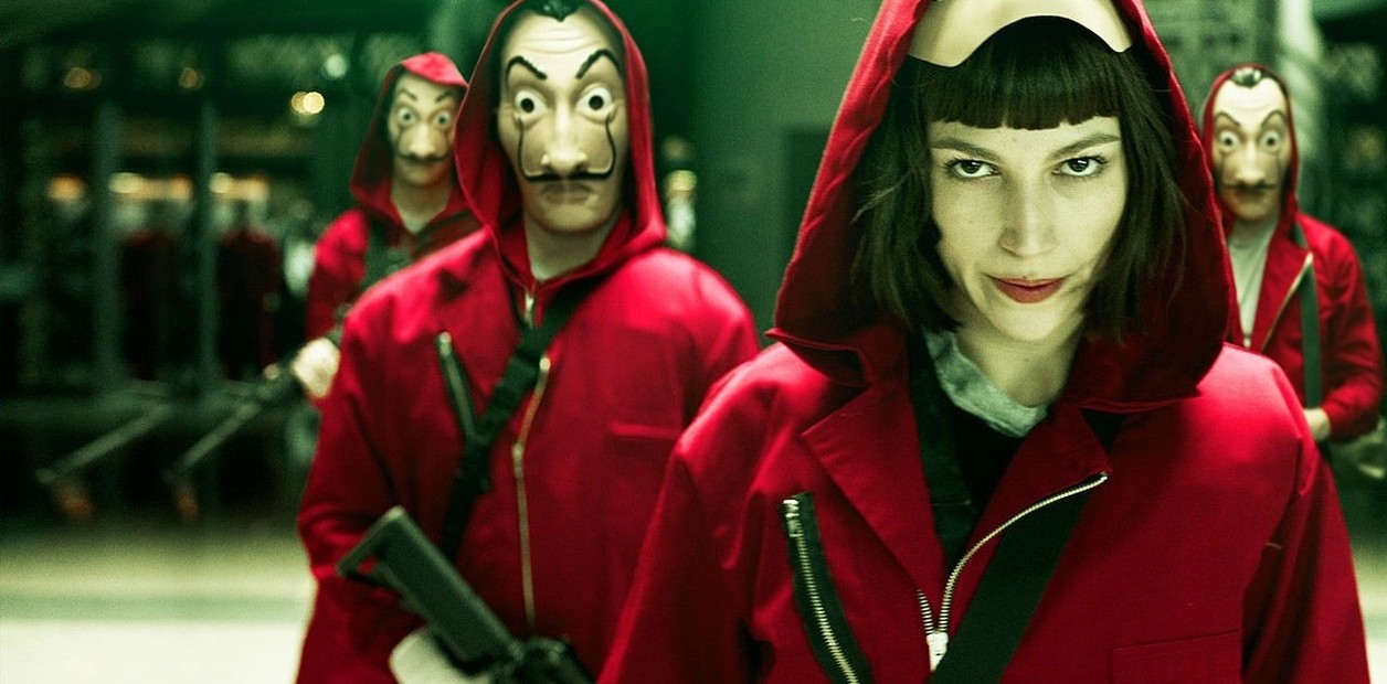 หน้ากากดาลี่ จากซีรีย์ Netflix Money Heist ทรชนคนปล้นโลก หน้ากากออกงาน