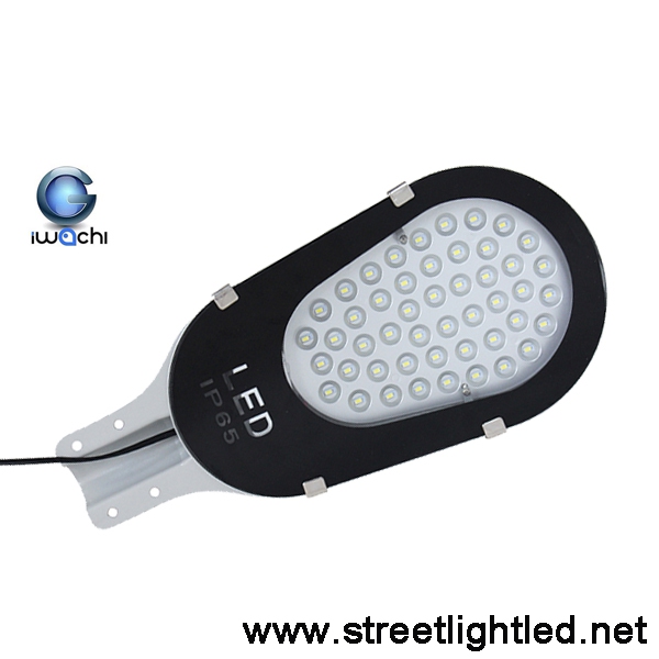 โคมไฟถนน LED IWACHI 24w