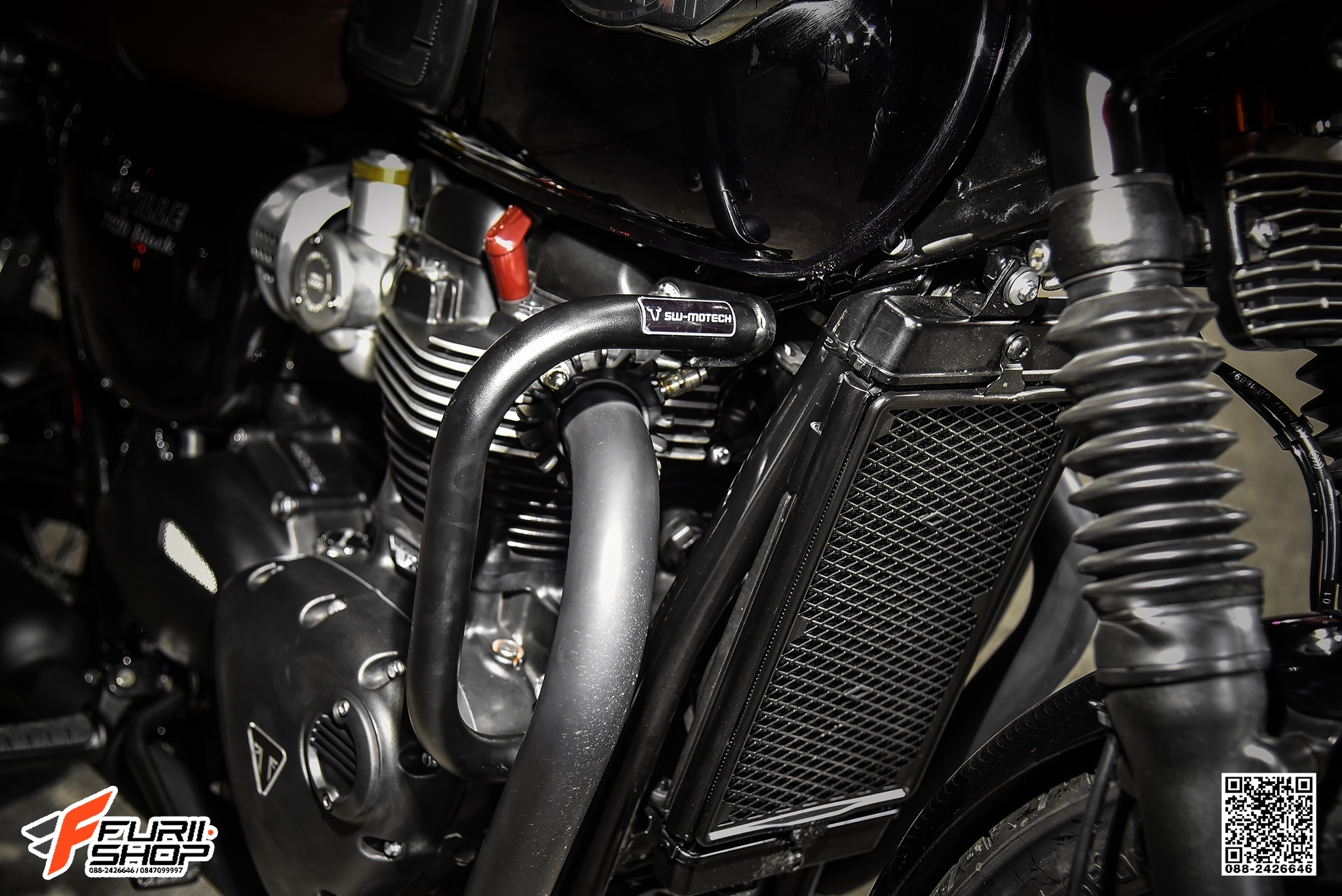 แคชบาร์ SW MOTECH FOR TRUIMPH T120