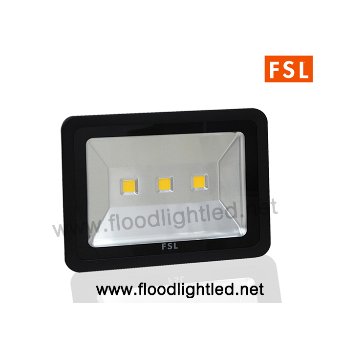 LED Floodlight 150w FSL แสงวอร์มไวท์ (แสงสีส้ม)