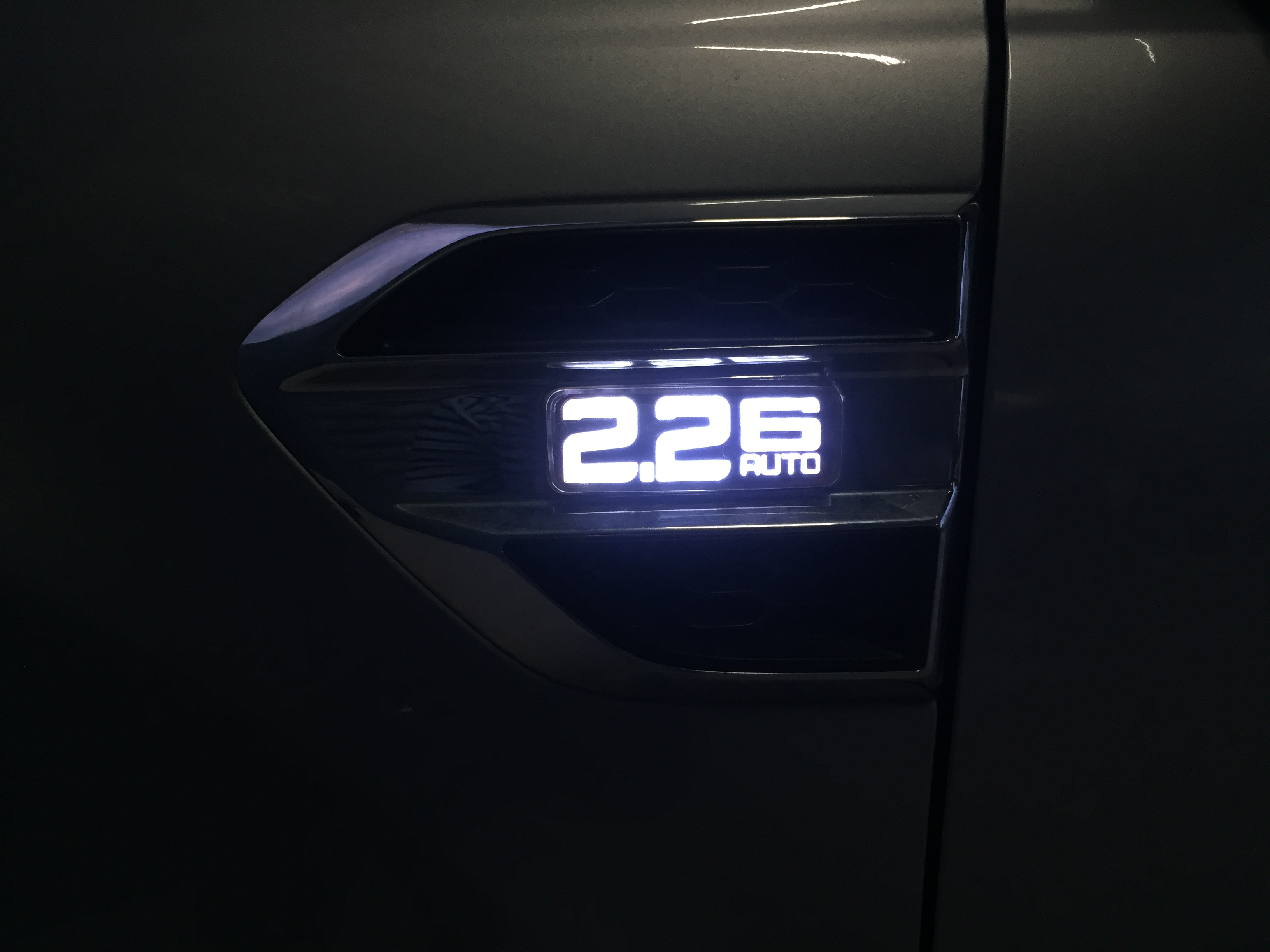 ไฟแก้มข้าง 2.2 auto