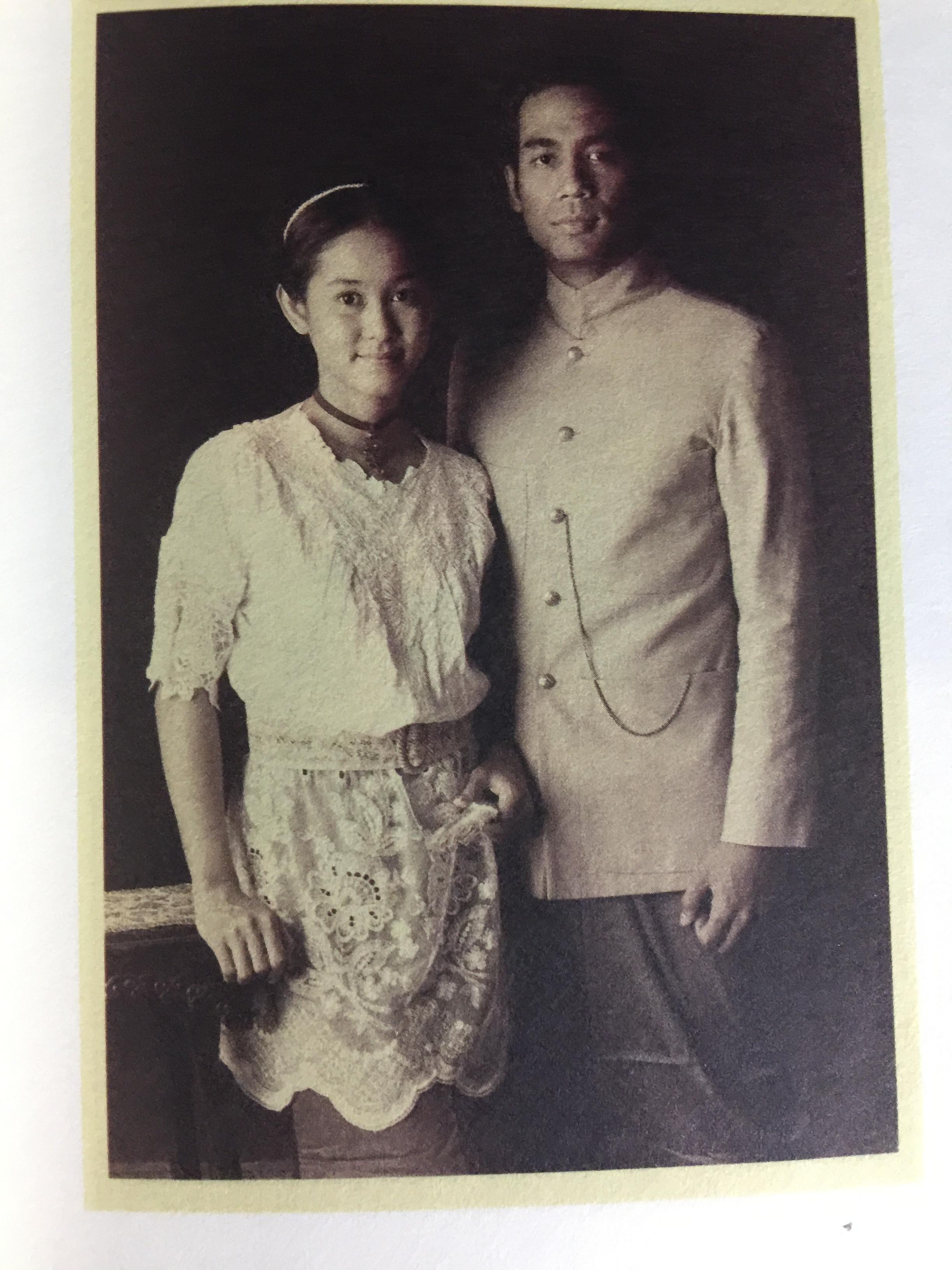 สี่แผ่นดิน. The Making of Si Phaendin อลังการงานสร้างสี่แผ่นดิน 500 กรัม
