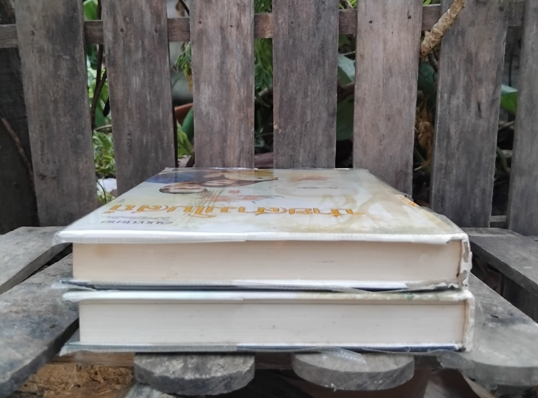 ชายสามโบสถ์ อมตะนิยายโศกนาฏกรรมของ ไม้ เมืองเดิม 2 เล่มจบ ปกแข็ง มือ1