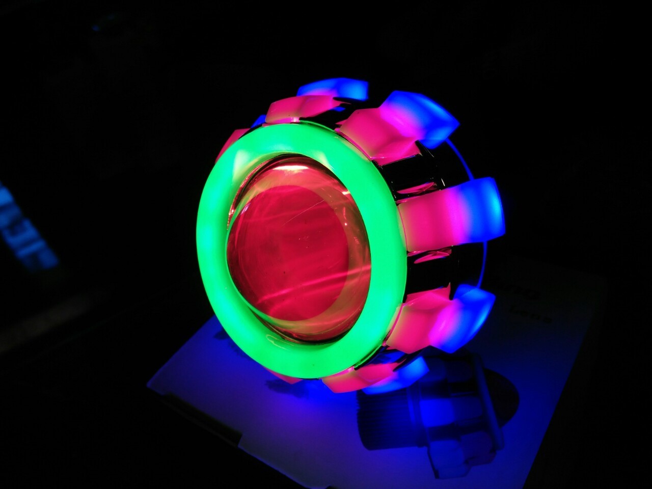 ไฟโปรเจคเตอร์มอเตอ์ไซค์ LED V.10 วงแหวน 3 ชั้น เหมาะสำหรับ มอเตอร์ไซค์,บิ๊กไบค์,รถยนต์ทุกรุ่น