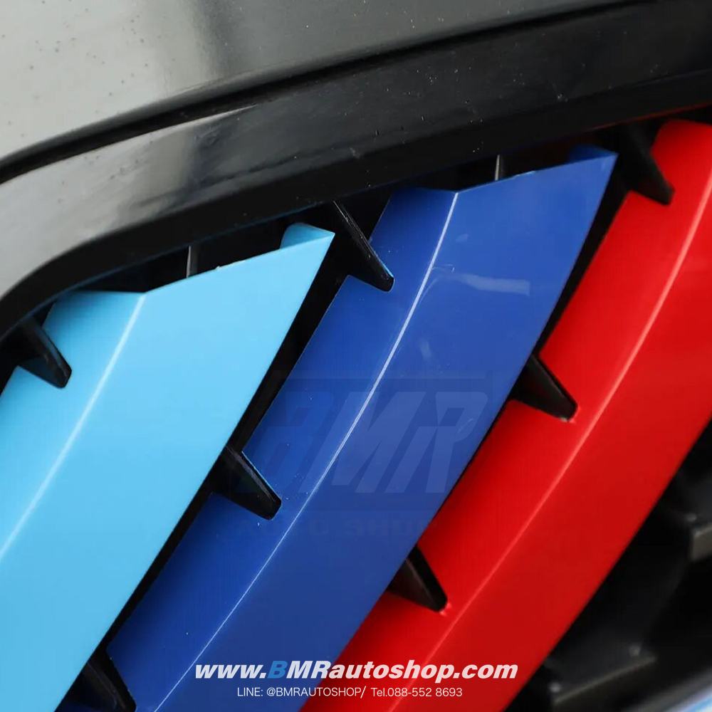 แถบสีพลาสติก M ติดกระจังหน้า BMW 4series G22 ( 2020-2025 )