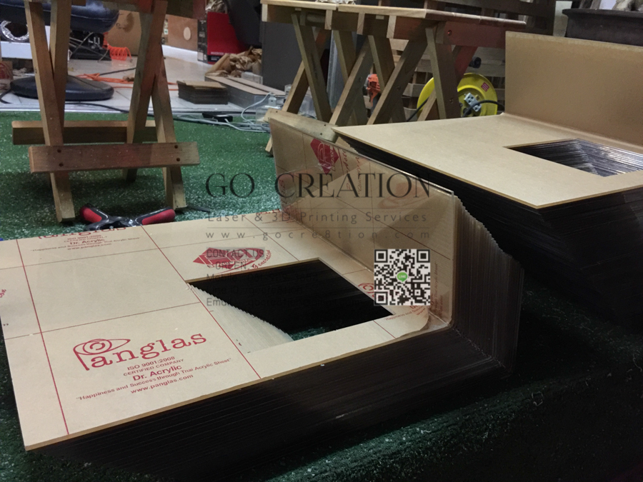 Update ผลงานอะคริลิค