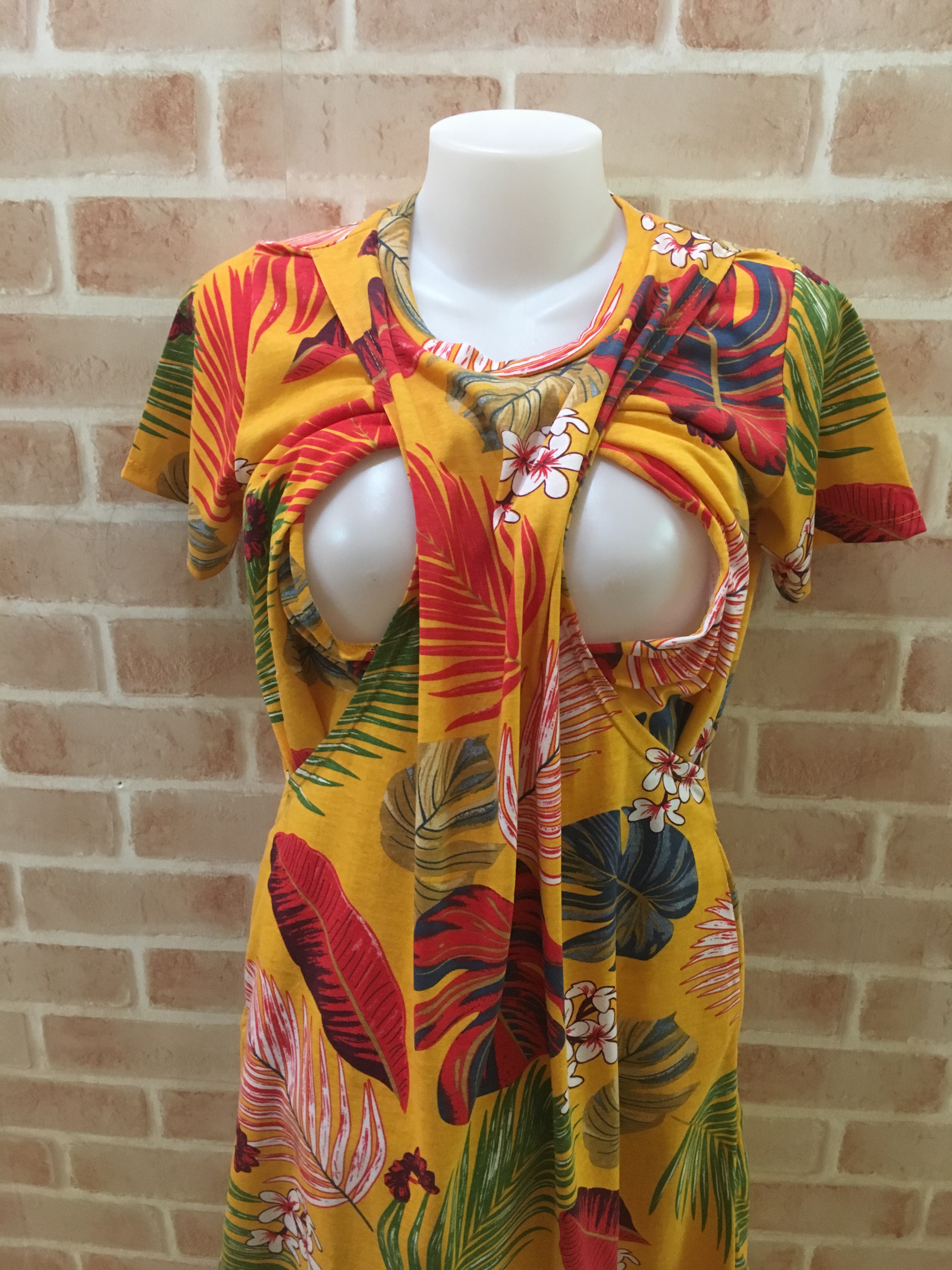 D10_[Size-M-สีเหลืองลายใบใหญ่]_เดรสเปิดให้นมแขนสั้นคอกลมO+ใส่คลุมท้องได้