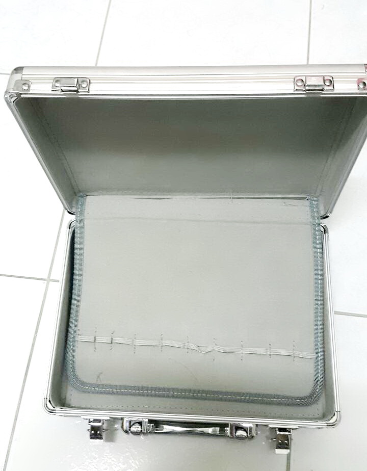 กล่องอลูมิเนียม 22x30x9