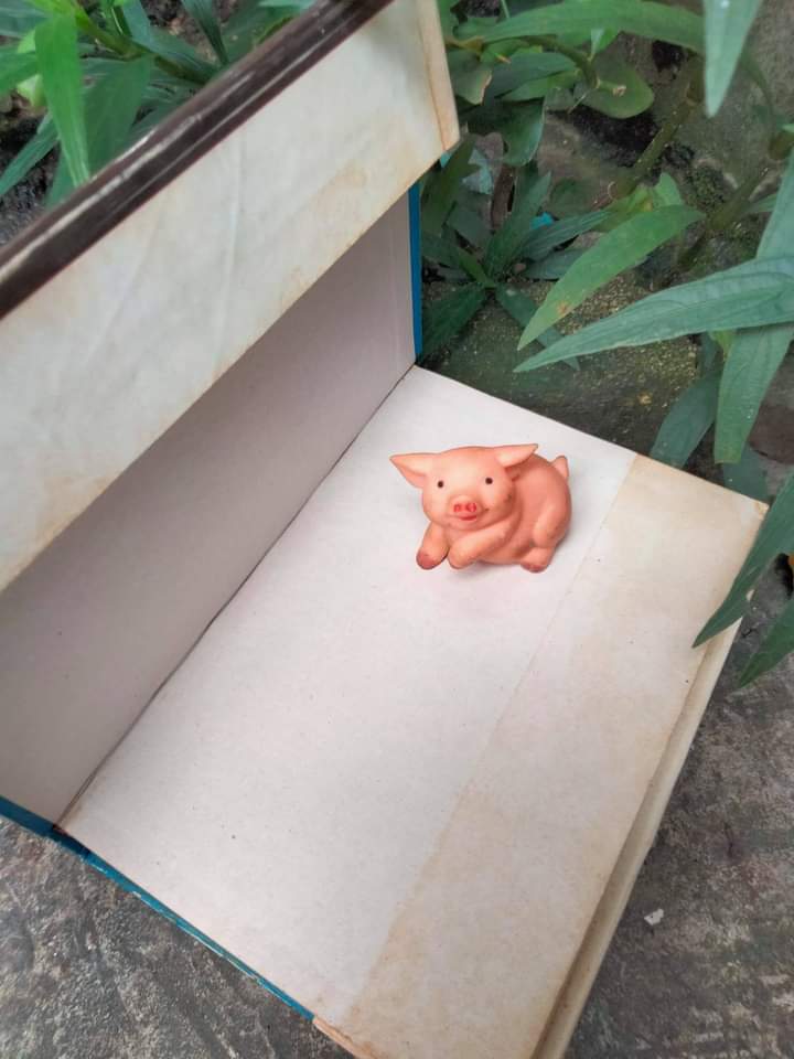 อุโมงค์มาร โดย จินตวีร์ วิวัธน์