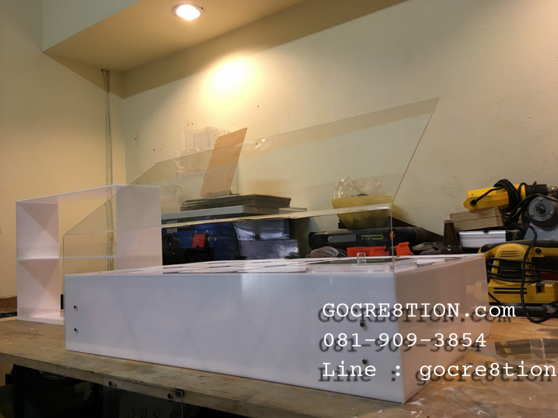 งาน อะคริลิค by GOCRE8TION.com