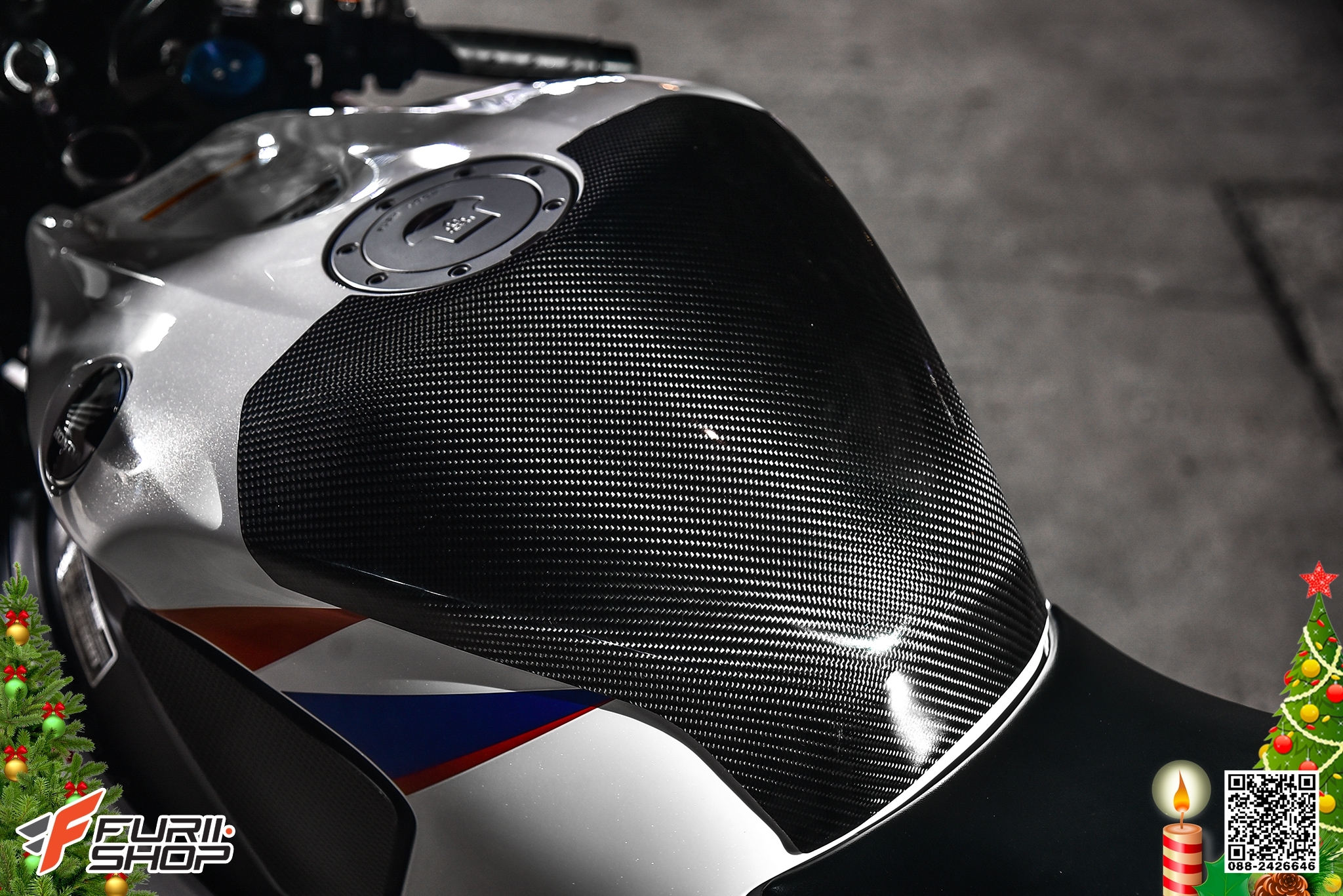 ครอบถังเพรียวเคฟล่า FORCE RACING FOR HONDA CBR1000RR