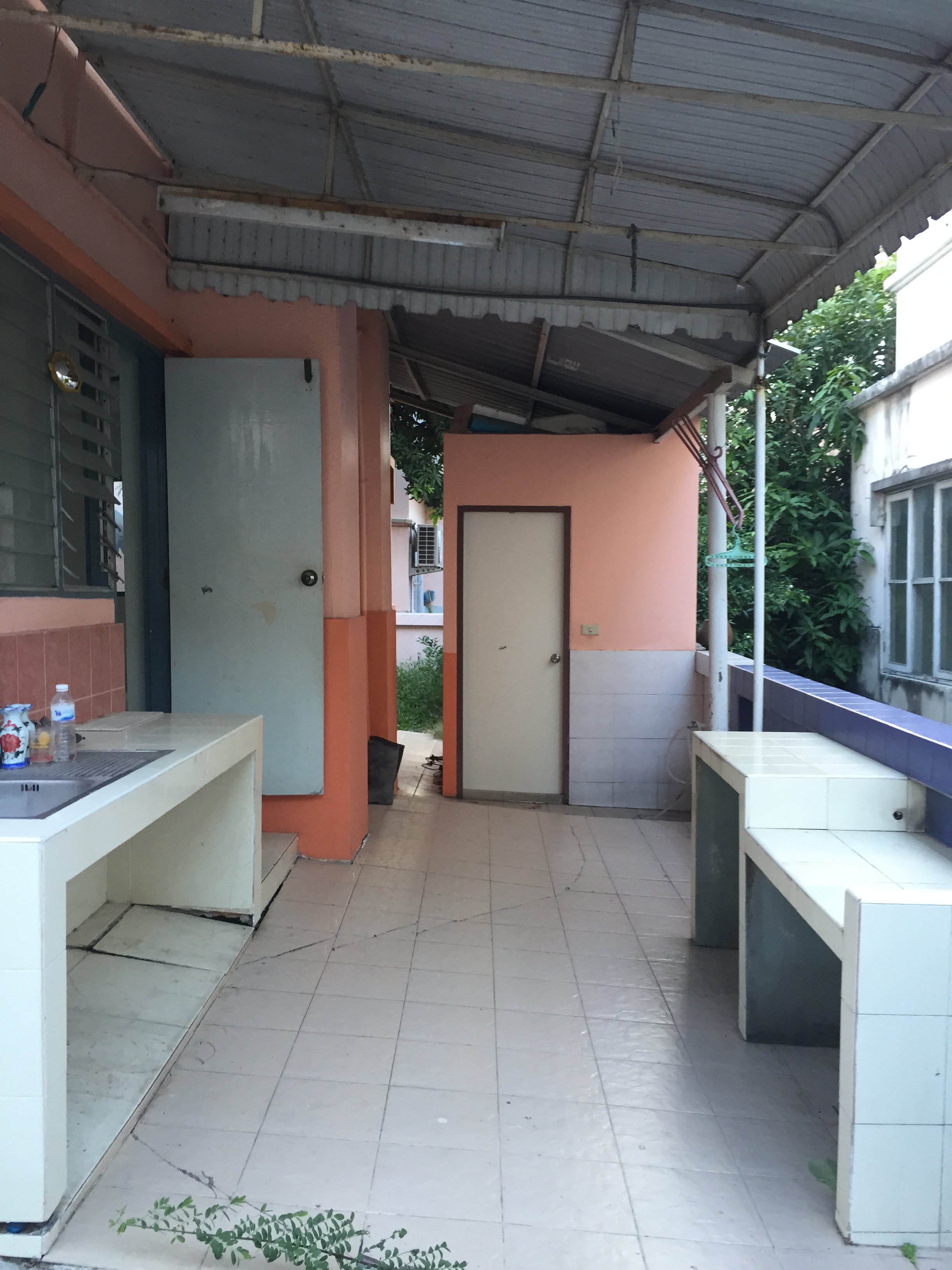 บ้านเดี่ยว 2 ชั้น หมู่บ้านคุณาลัย-บางใหญ่ 52 ตารางวา ถนน กาญจนาภิเษก-เลียบคลองถนน ใกล้แนวรถไฟฟ้าสายสีม่วง
