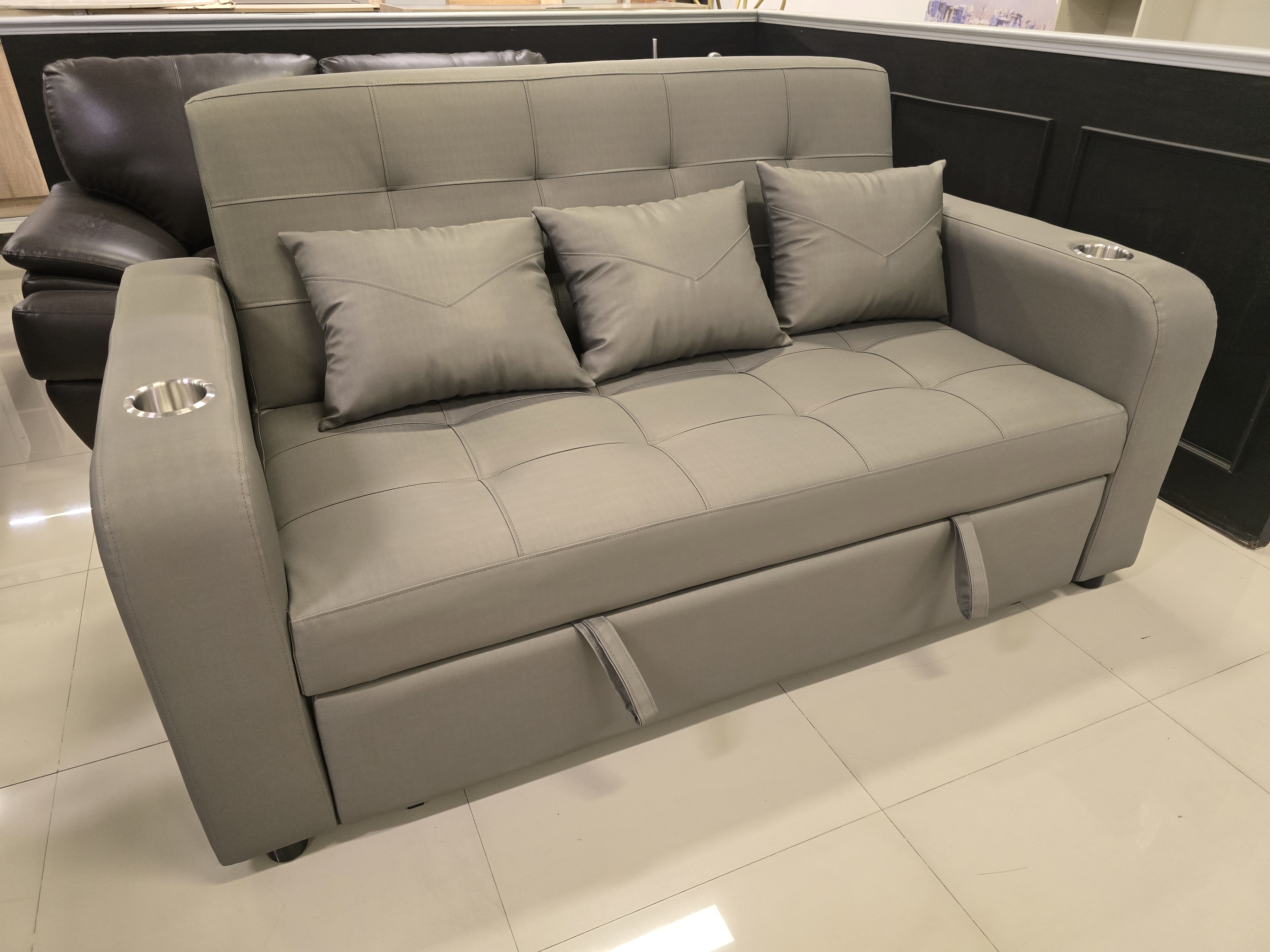 โซฟาเบด 1.8 ม. รุ่น Aurora สามารถปรับเอนนอน ดึงยืดเท้าได้