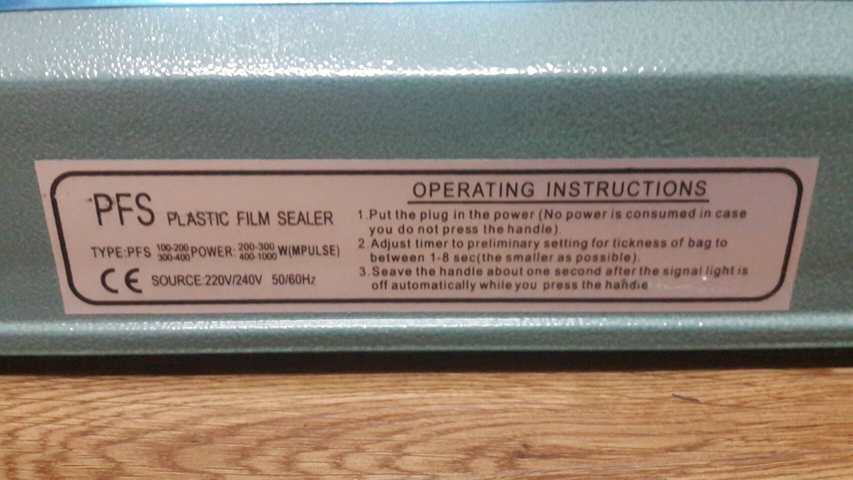 เครื่องซีลมือกด FS-300 ความกว้าง 30 ซม 400 Watt แบบโลหะ