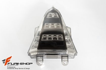 ไฟท้ายมีไฟเลี้ยวในตัว R15