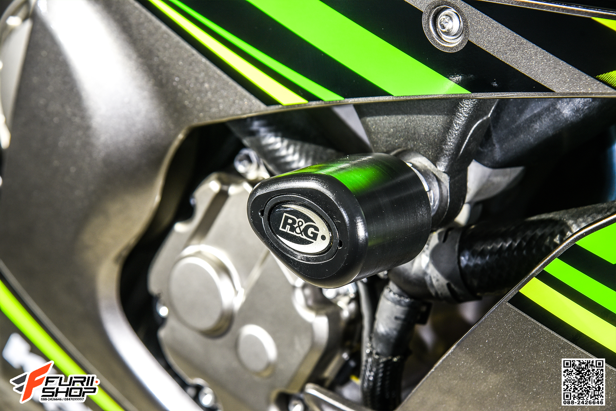 กันล้มกลาง R&G FOR KAWASAKI ZX10R