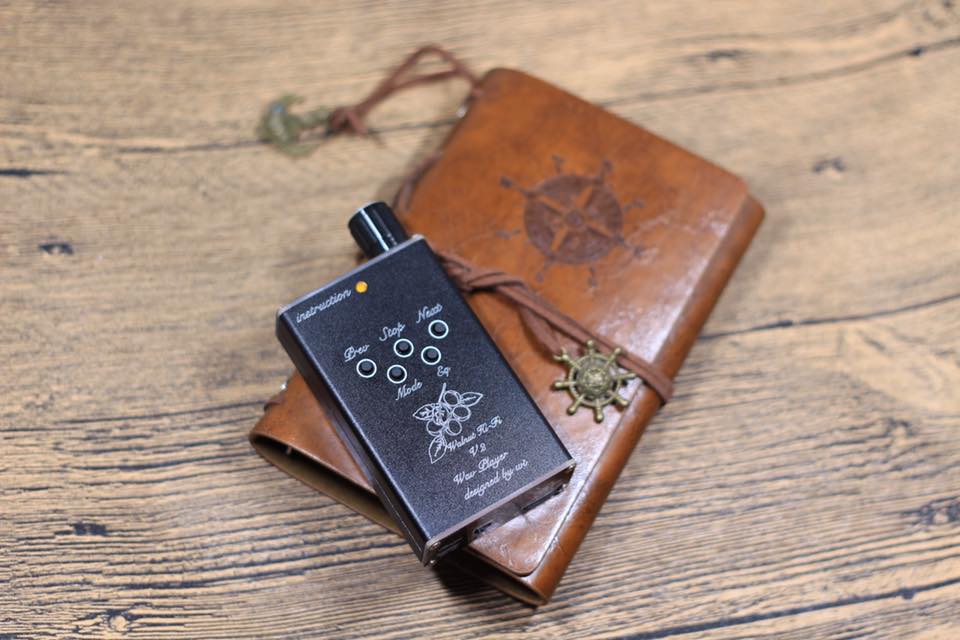 ขาย Walnut V2s MOD !! เครื่องเล่นเพลงพกพาระดับ Budget 4in1 DAP/DAC/AMP/OTG