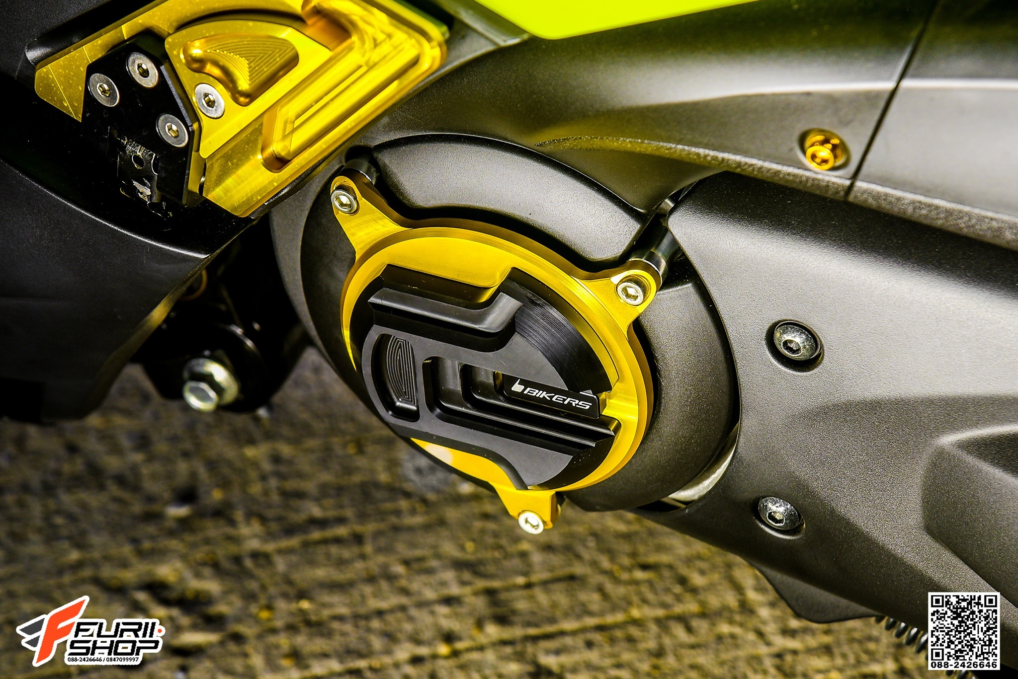 ฝาครอบเครื่อง BIKERS สีทอง FOR HONDA FORZA300