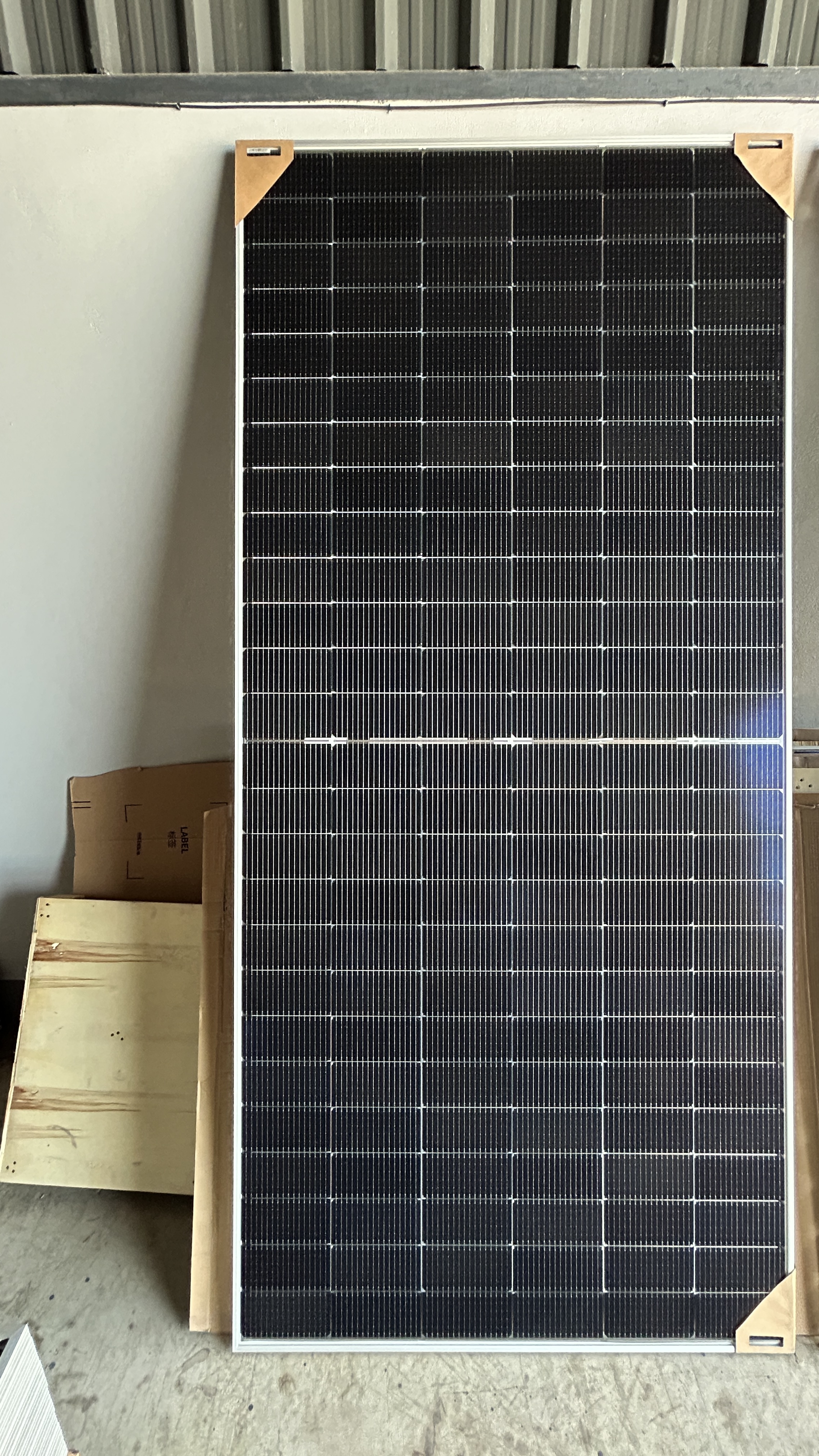 แผงโซล่าเซลล์ N-type Mono Tiger Neo ขนาด 620W ( 2 หน้า ) แบรนด์ Jinko