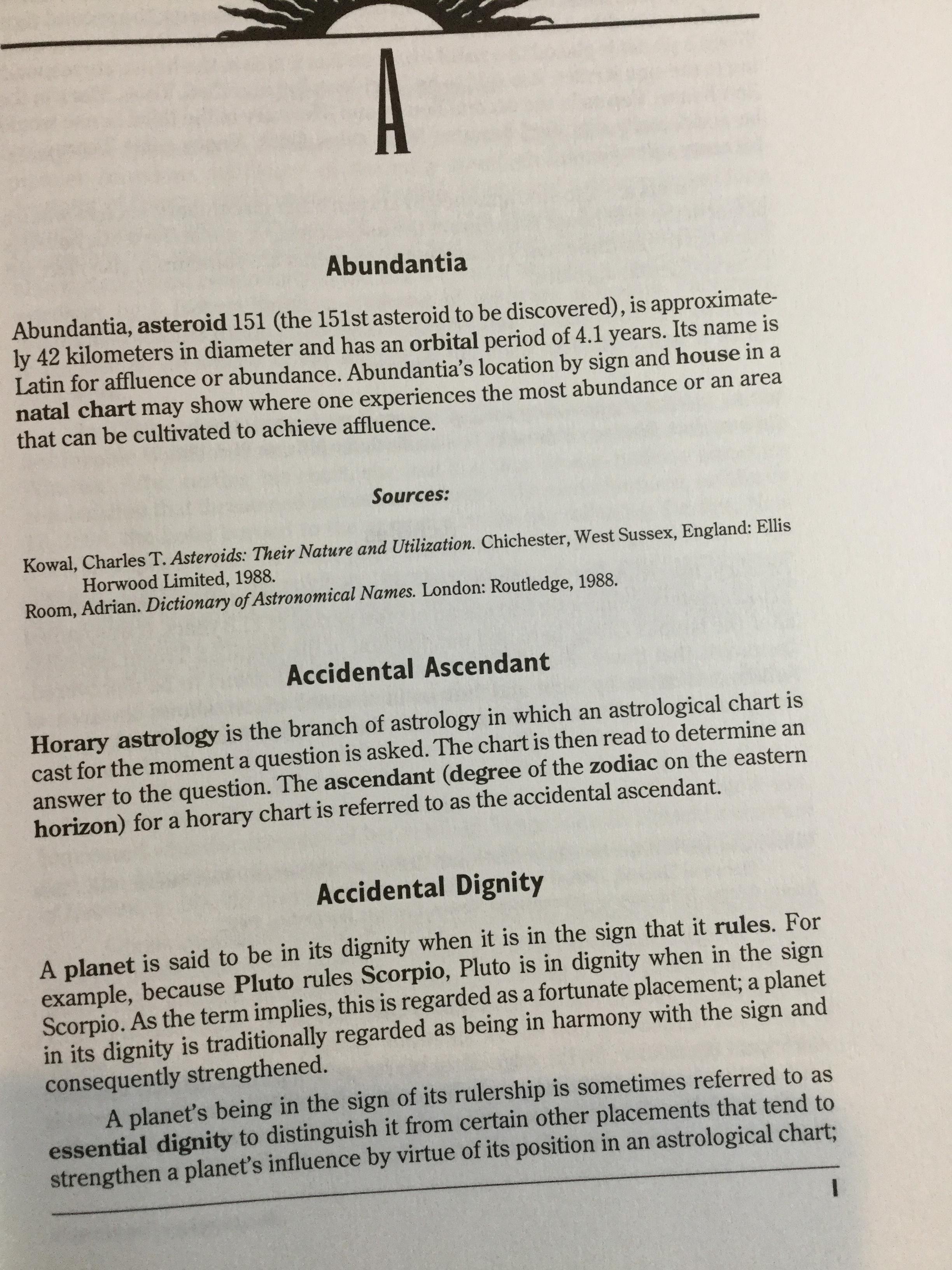 ASTROLOGY ENCYCLOPEDIA. ผู้เขียน James R.Lewis 0 กก.