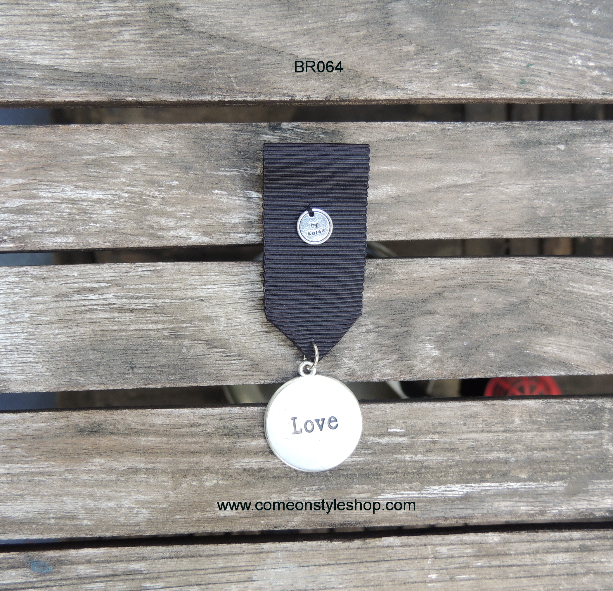 เข็มกลัดยศทหาร เข็มกลัดยศ เข็มกลัดแฟชั่น Army Brooch Pin Badge Medal Badge Military Rock Punk