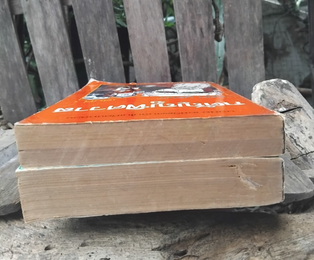 กตัญญูพิศวาส นวนิยายชีวิตคนจีนในเมืองหลวง โดย หยก บูรพา (เฉลิมศักดิ์ รงคผลิน) 2 เล่มจบ สะสม