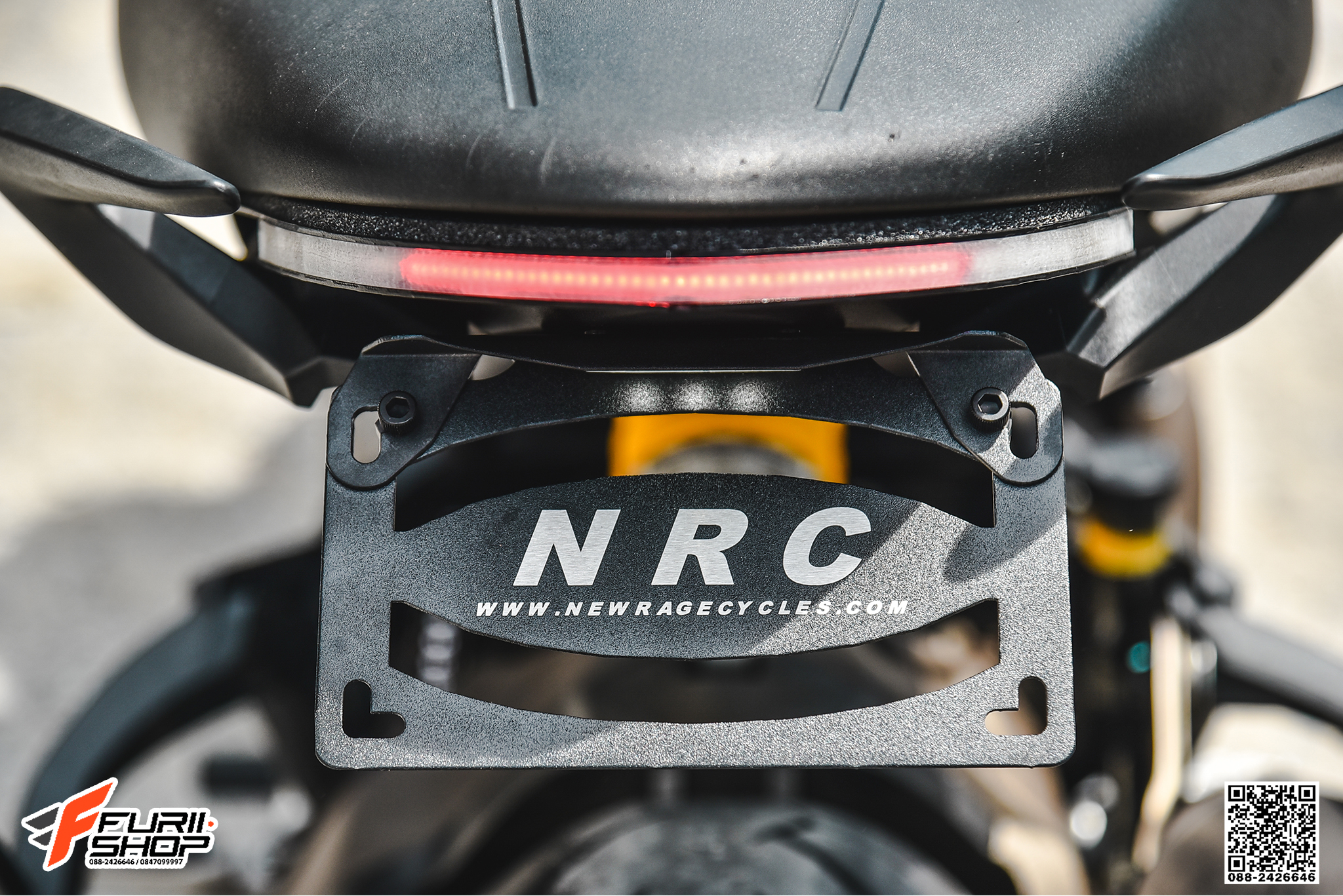 ท้ายสั้นพร้อมไฟเลี้ยว NRC FOR DUCATI MONSTER821