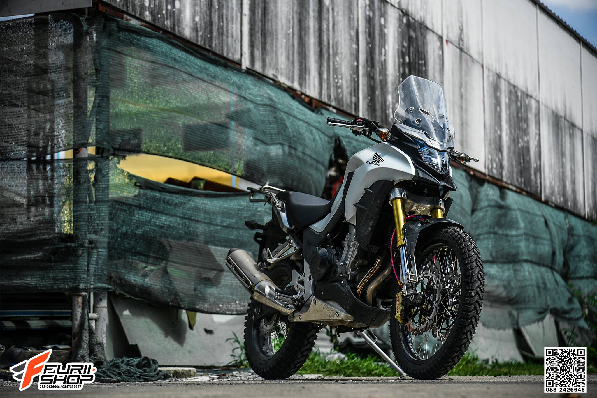 สายHEL HONDA CB500X เดิน3ทาง หน้า สายสีชมพู ข้อต่อEARL'S หัวเบนโจสีน้ำเงิน