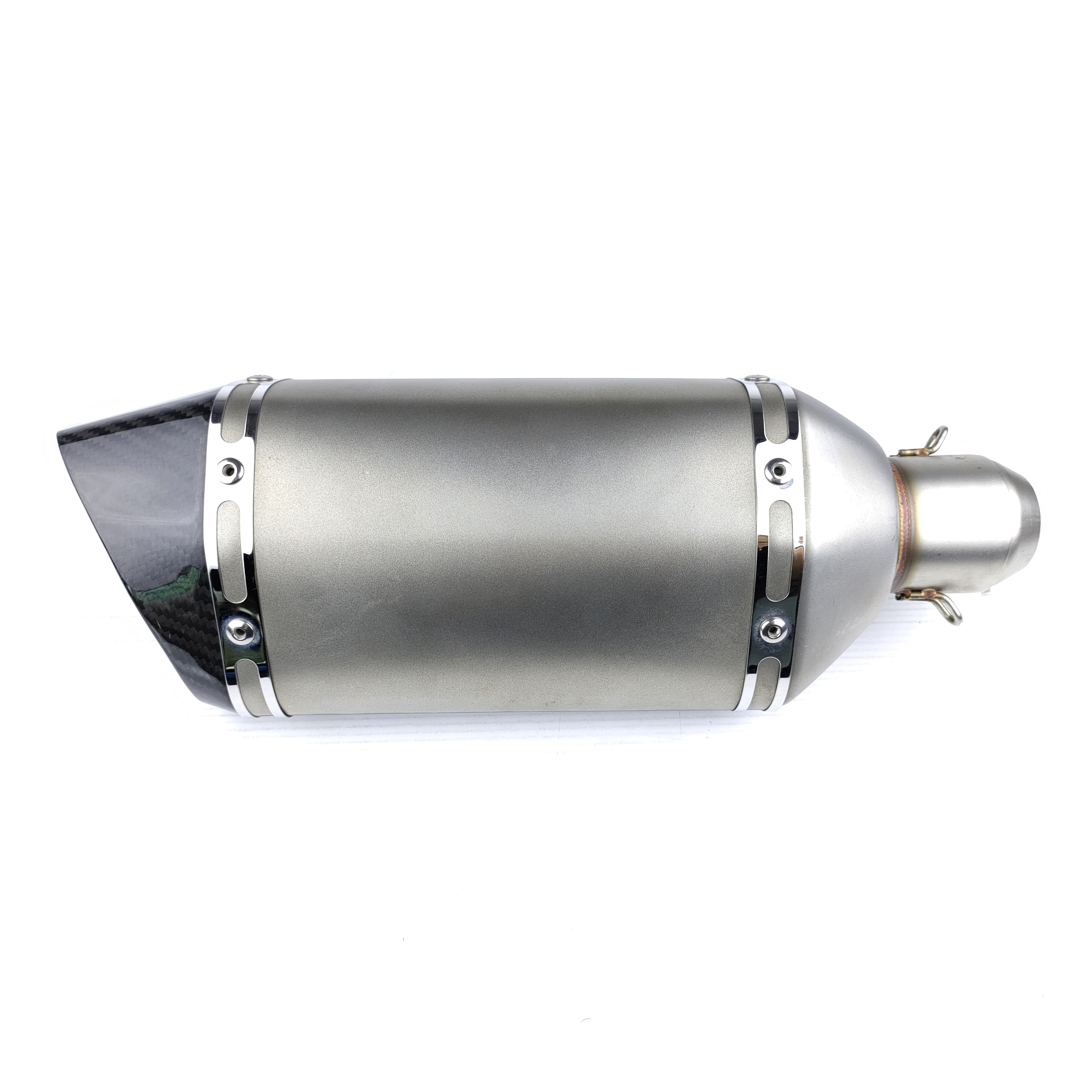 ปลายท่อสูตร ปลายท่อแต่ง Akrapovic สวมคอ 2 นิ้ว ทรงอ้วนสั้นปลายคาร์บอน ยาว 14 นิ้ว