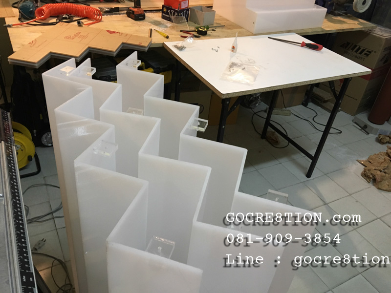 งาน อะคริลิค by GOCRE8TION.com