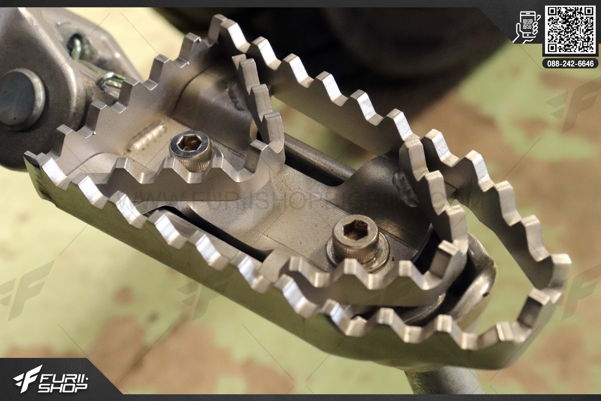 พักเท้าหนาม SRC FOR HONDA CB500X
