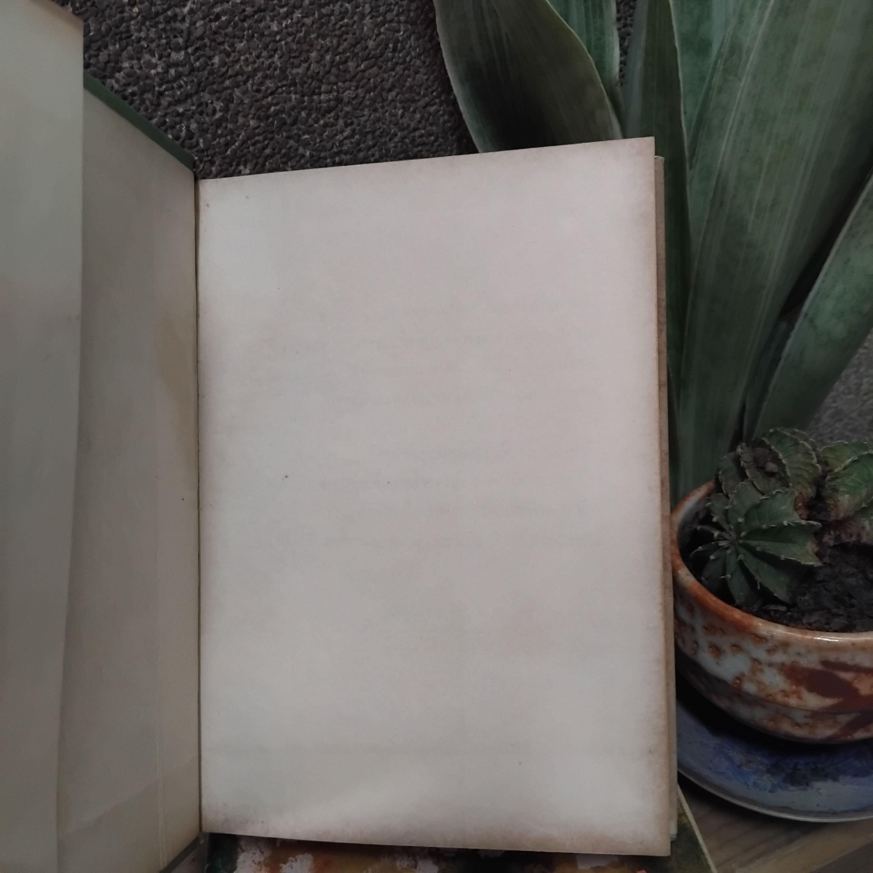 มาแต่กระยาหงัน แปลโดย ฉุน ประภาวิวัฒน แปลจาก " Little Lord Fauntletoy" ของ Frances Hodgson Burnett วรรณกรรมชิ้นเอกของโลก มือหนึ่ง ปกแข็ง สภาพสมบูรณ์