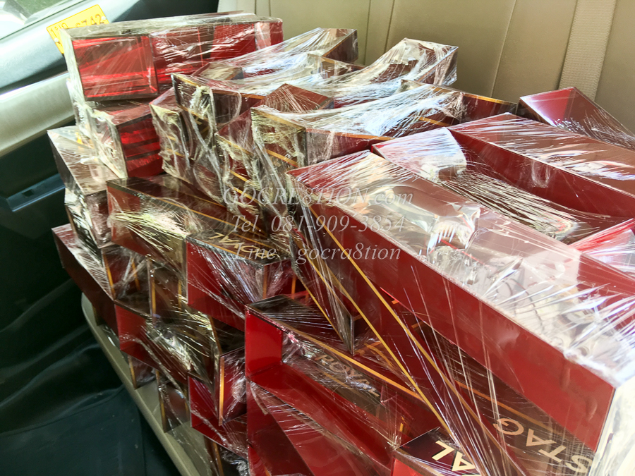 งาน อะคริลิค by GO CREATION