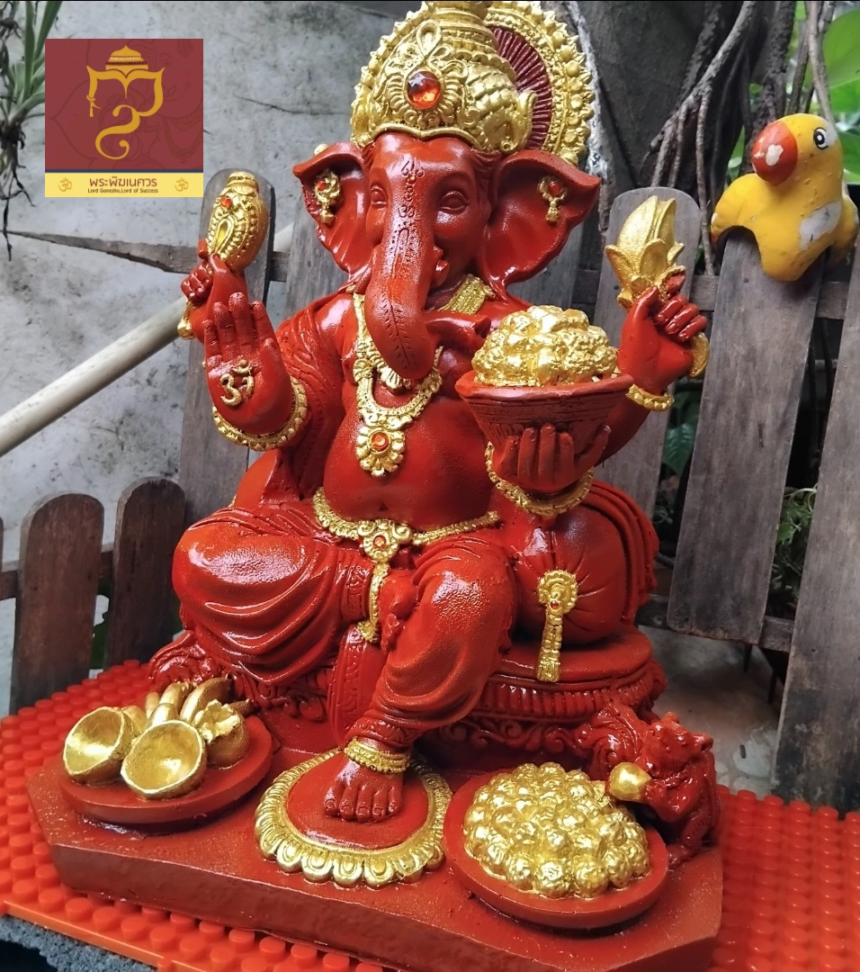 พระพิฆเนศ ปางรีนาโมจัน ปางปลดหนี้ปลดสิน อภิลาภแห่งความอุดมสมบูรณ์ วรกายสีแดงเข้ม
