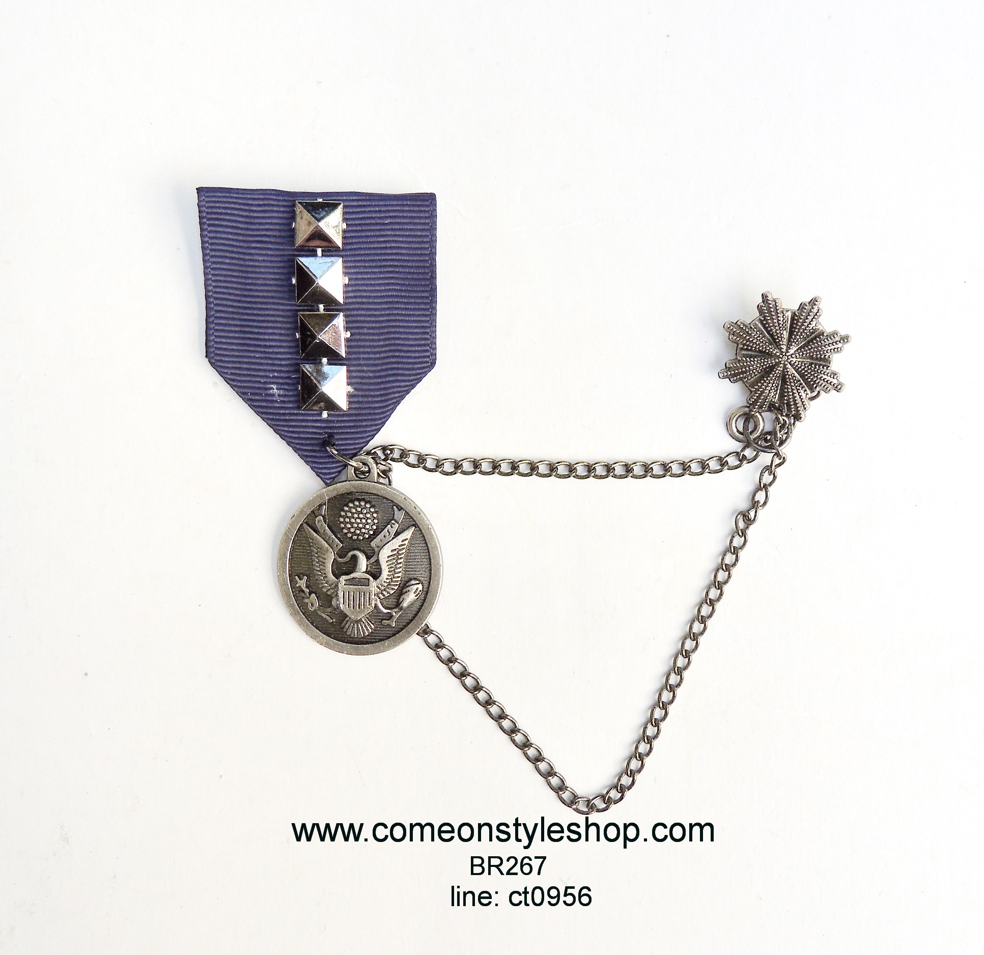 เข็มกลัดประดับยศ เข็มกลัดยศทหารคล้องโซ่ เครื่องประดับพังค์ ร็อค แฟชั่น Military Army Punk Rock Brooch with Chain Uniform Brooch Pin Fashion Accessory BR267
