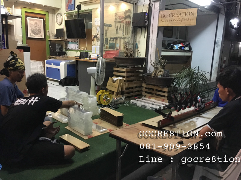 งาน อะคริลิค by GOCRE8TION.com