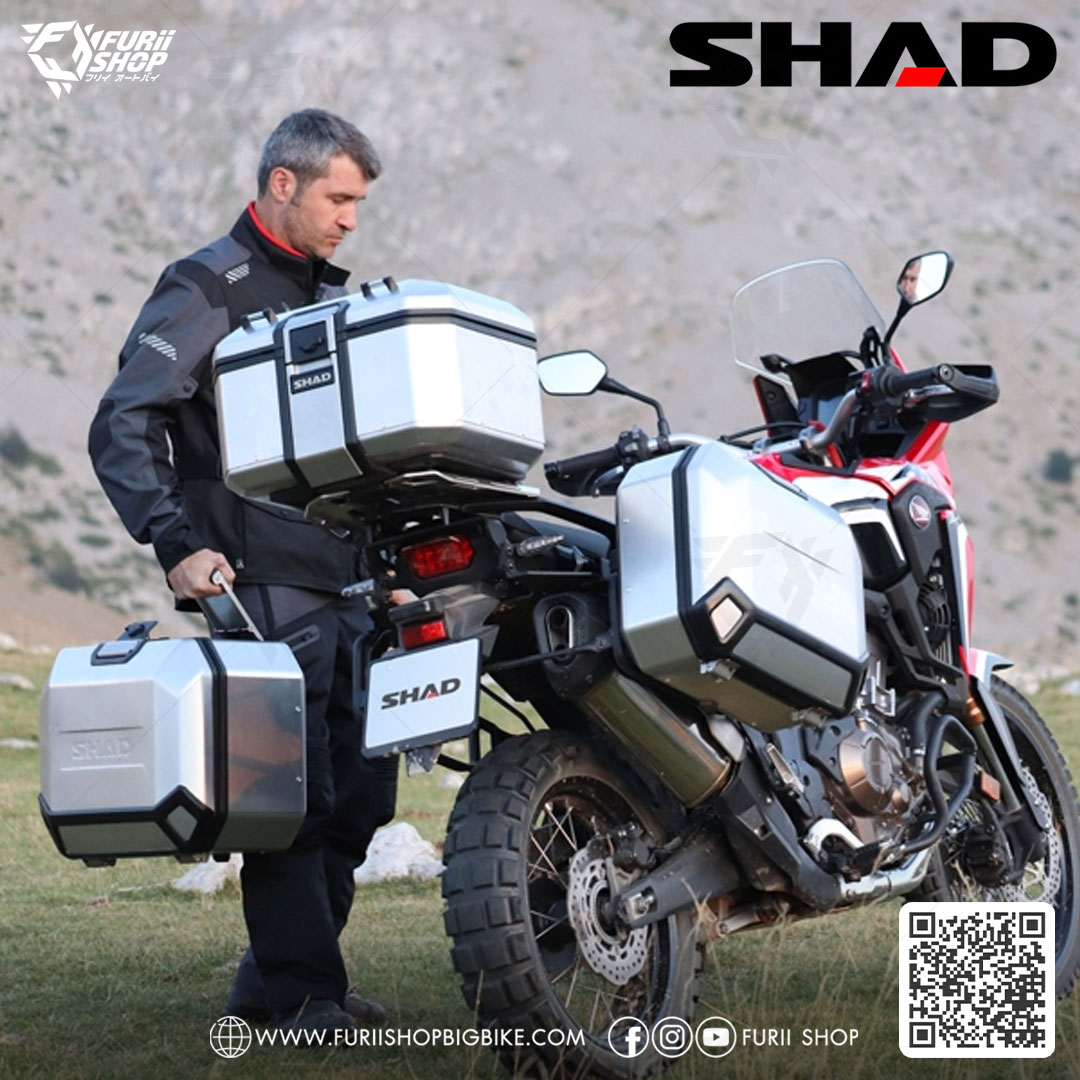 กล่องหลัง SHAD TR48 Silver ขนาด 48 ลิตร (สามารถเก็บหมวกกันน็อคได้ 1 ใบ)